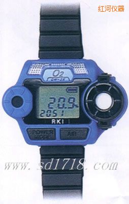 �t������z�y(c��)�x