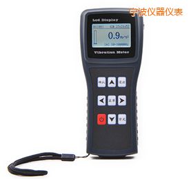 �����y(c��)��x